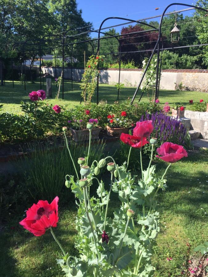 Bed and Breakfast La Valiniere Seur Exterior foto